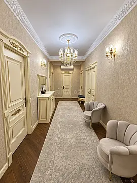 Satılır 4 otaqlı mənzil 161 m² — Bakı 4 otaq 161.00 m²