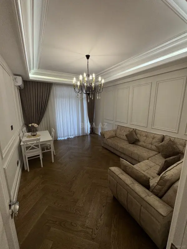 Kirayə verilir 2 otaqlı mənzil 63 m²