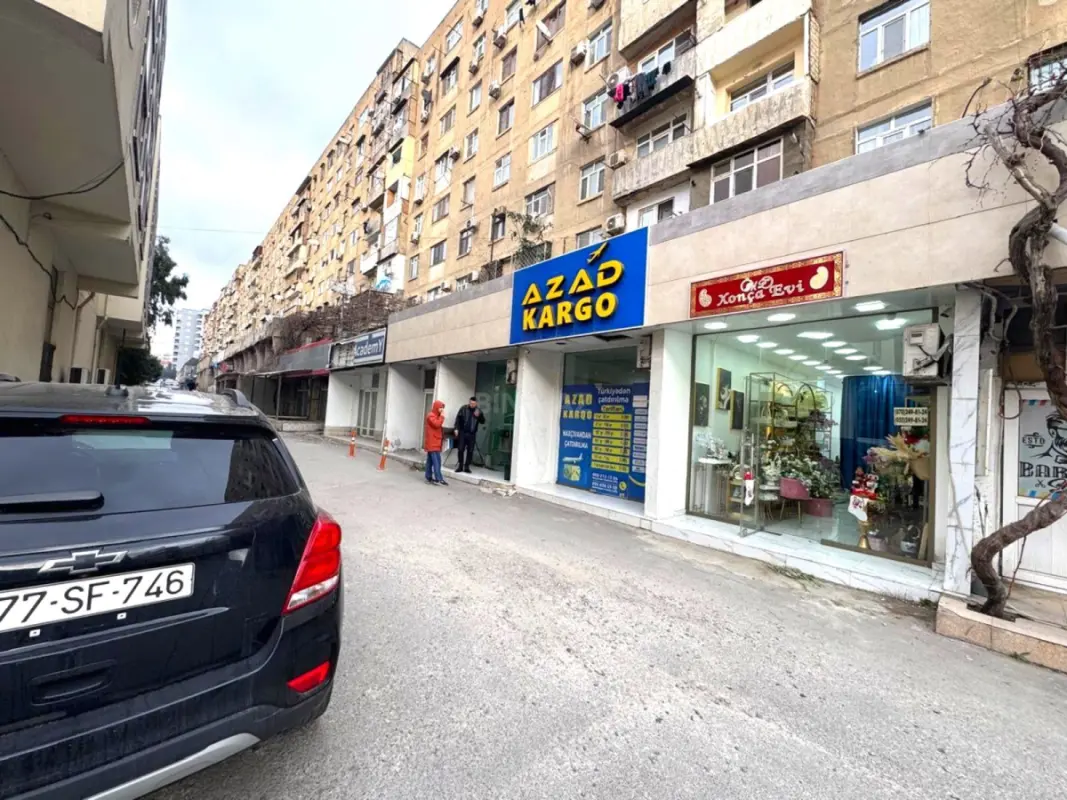 Satılır obyekt 37 m²