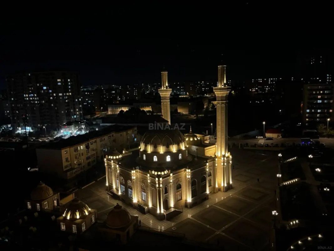 Satılır 2 otaqlı mənzil 92 m²