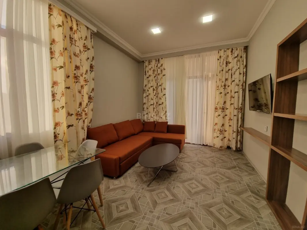 Satılır 2 otaqlı mənzil 70 m²
