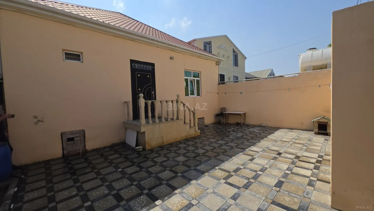 Satılır 4 otaqlı həyət evi 100 m²