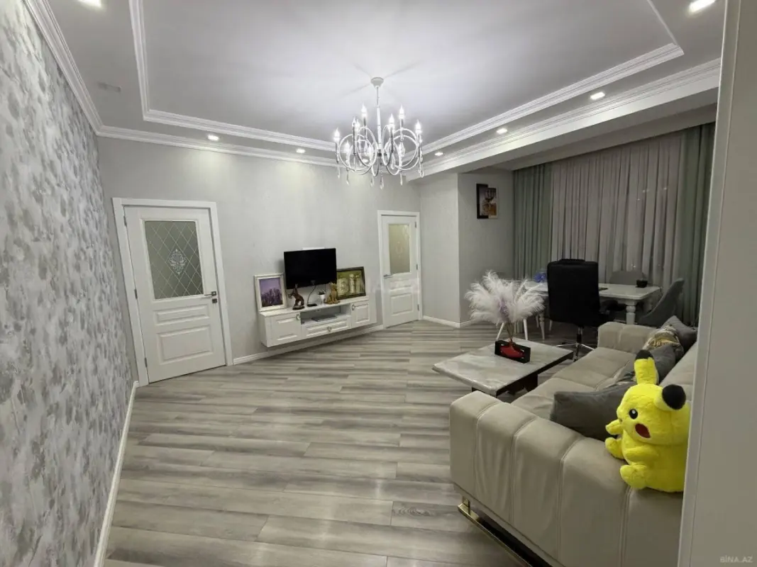 Satılır 3 otaqlı mənzil 91 m²