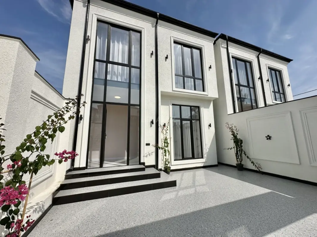 Satılır 4 otaqlı həyət evi 140 m²
