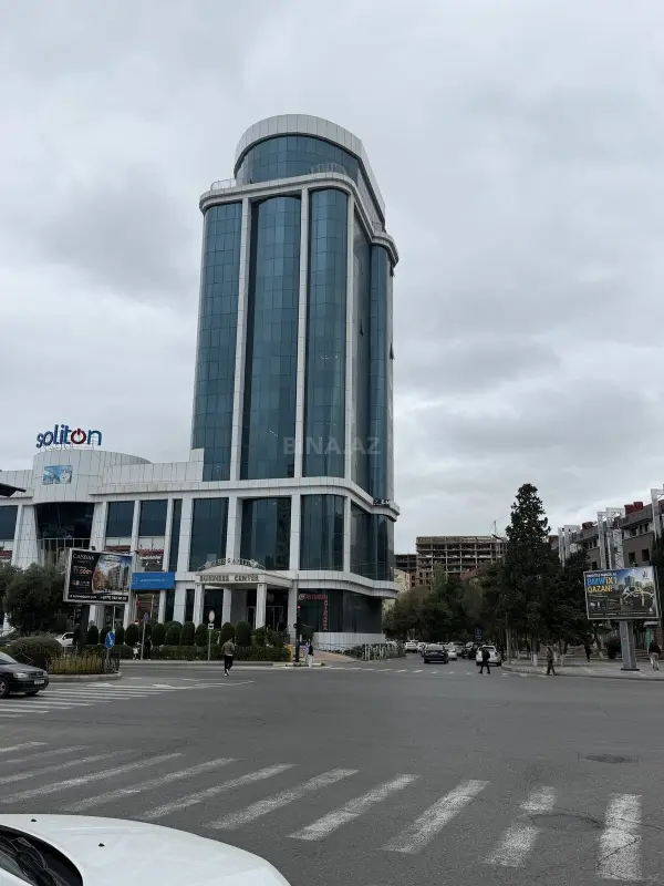 Satılır 2 otaqlı mənzil 67 m²
