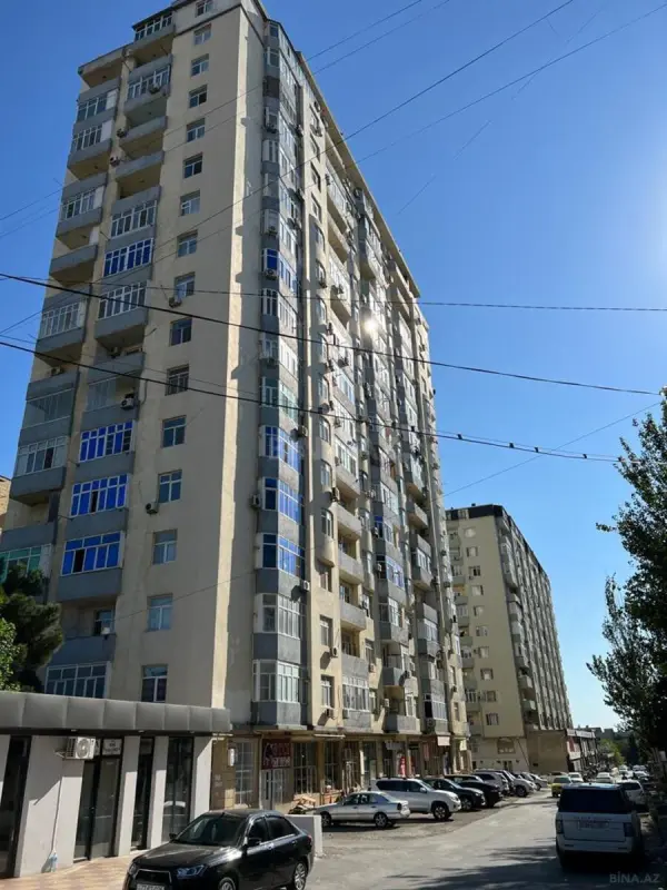 Satılır 3 otaqlı mənzil 111 m²