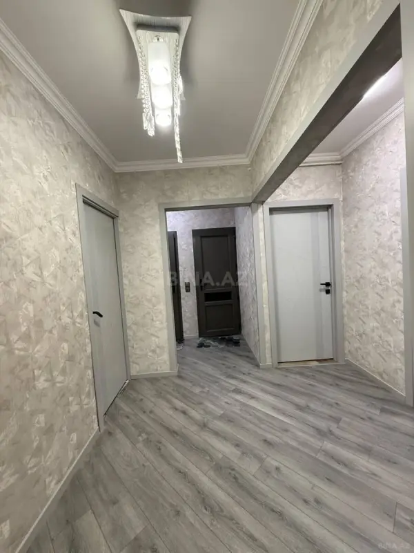 Satılır 3 otaqlı mənzil 80 m²