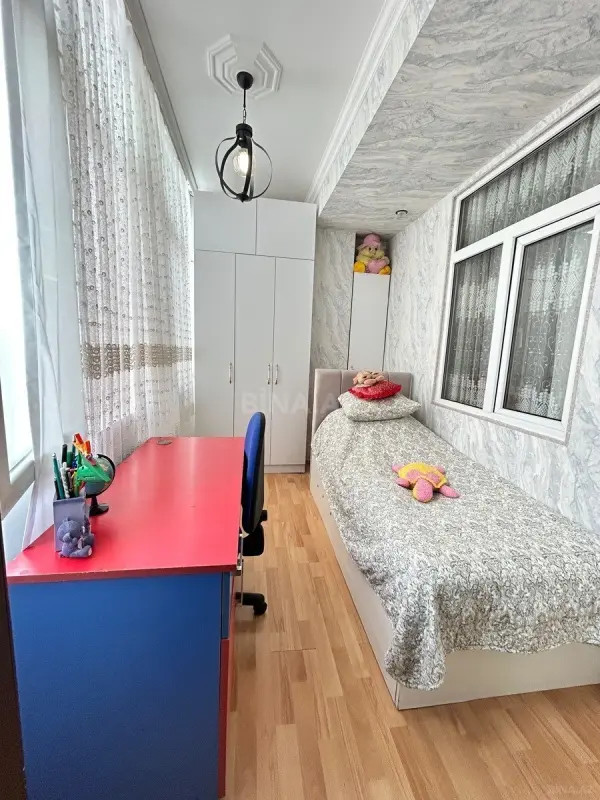 Satılır 3 otaqlı mənzil 74 m²