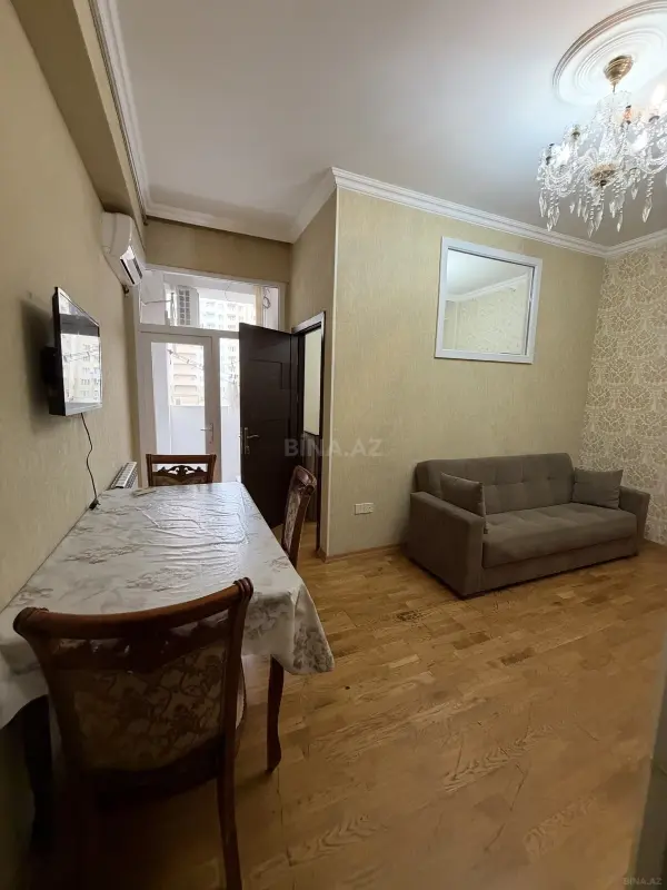 Satılır 2 otaqlı mənzil 43 m²
