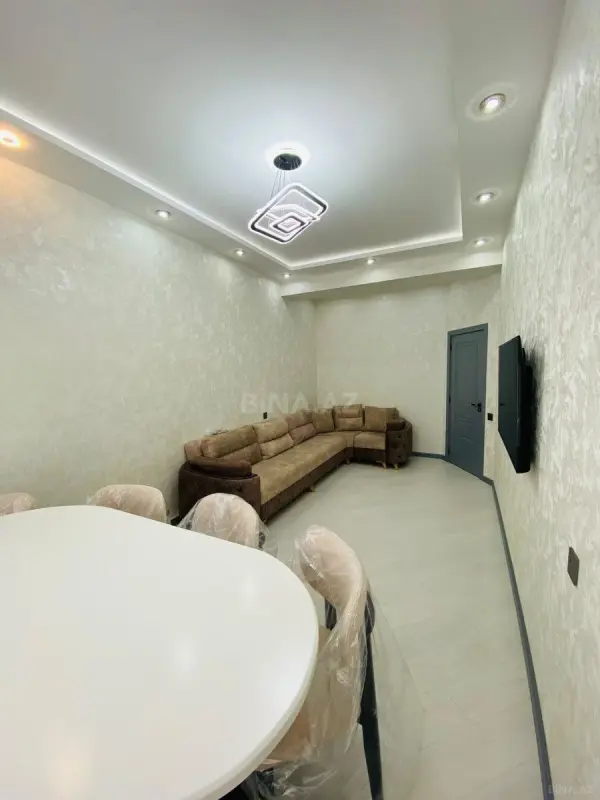 Satılır 2 otaqlı mənzil 64 m²
