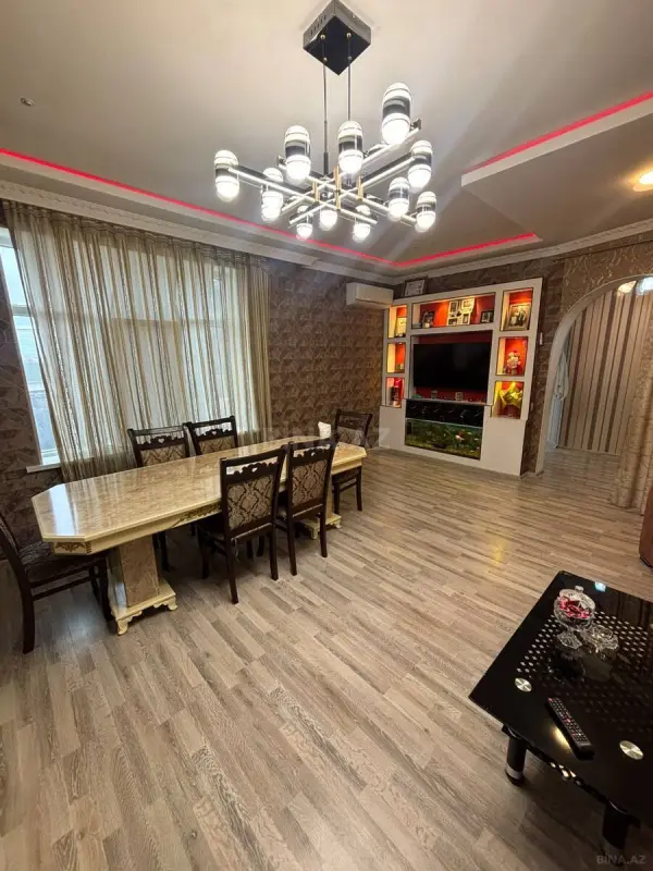 Satılır 4 otaqlı həyət evi 130 m²