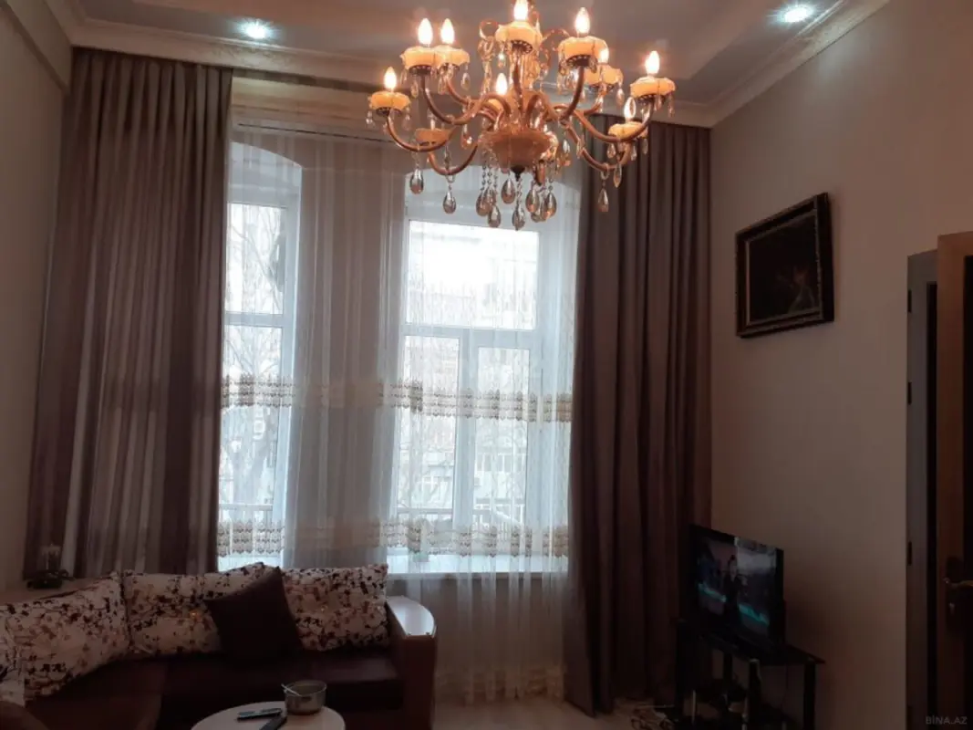 Satılır 3 otaqlı mənzil 100 m²