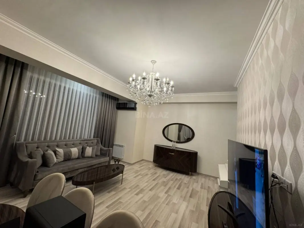 Kirayə verilir 3 otaqlı mənzil 120 m²