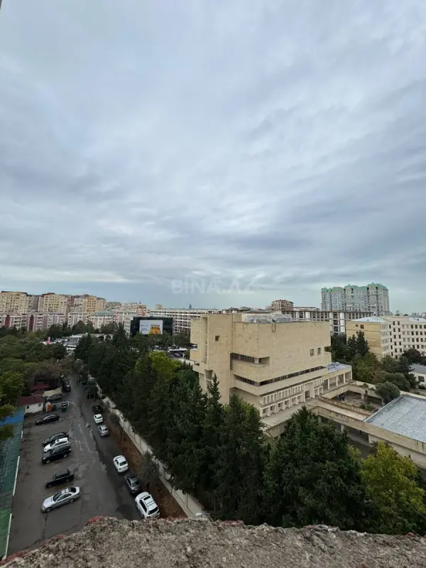 Satılır 3 otaqlı mənzil 112.4 m²