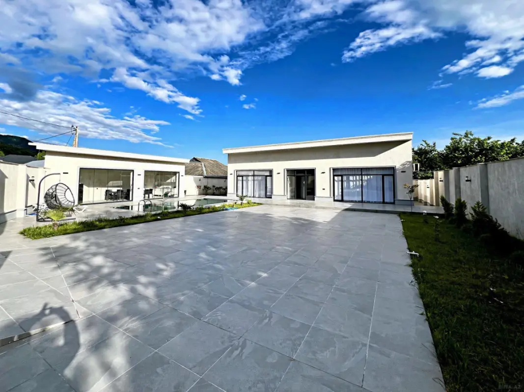 Satılır 3 otaqlı həyət evi 140 m²