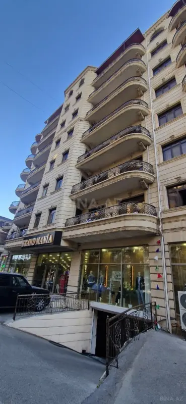 Kirayə verilir 3 otaqlı mənzil 140 m²