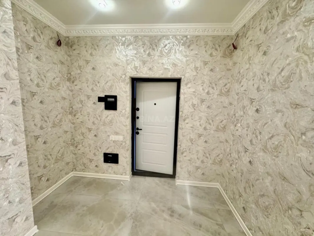 Satılır 3 otaqlı mənzil 150 m²