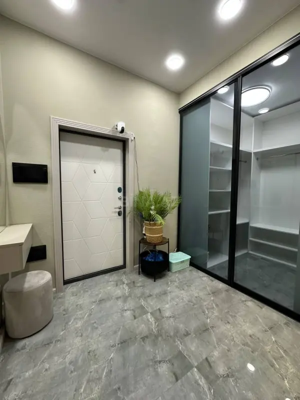 Satılır 2 otaqlı mənzil 57 m²