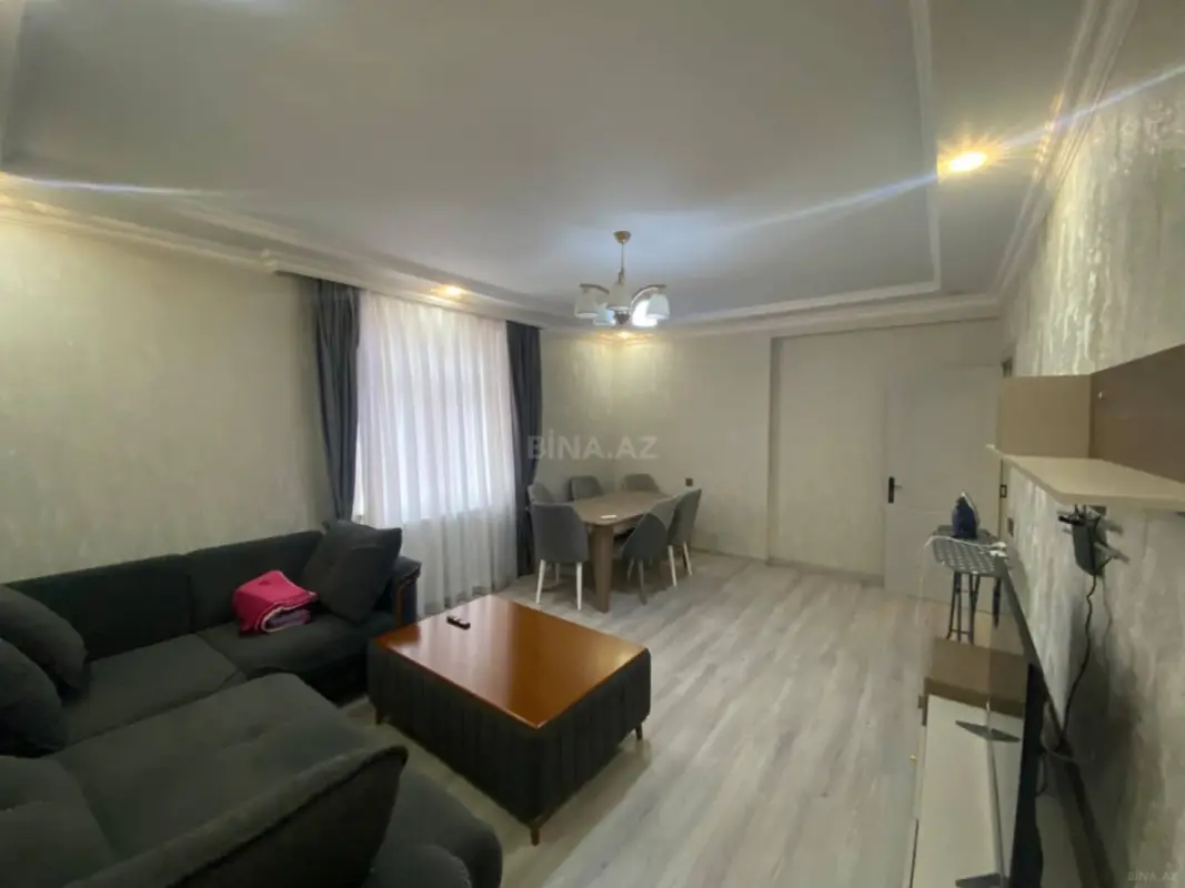 Satılır 2 otaqlı mənzil 92 m²