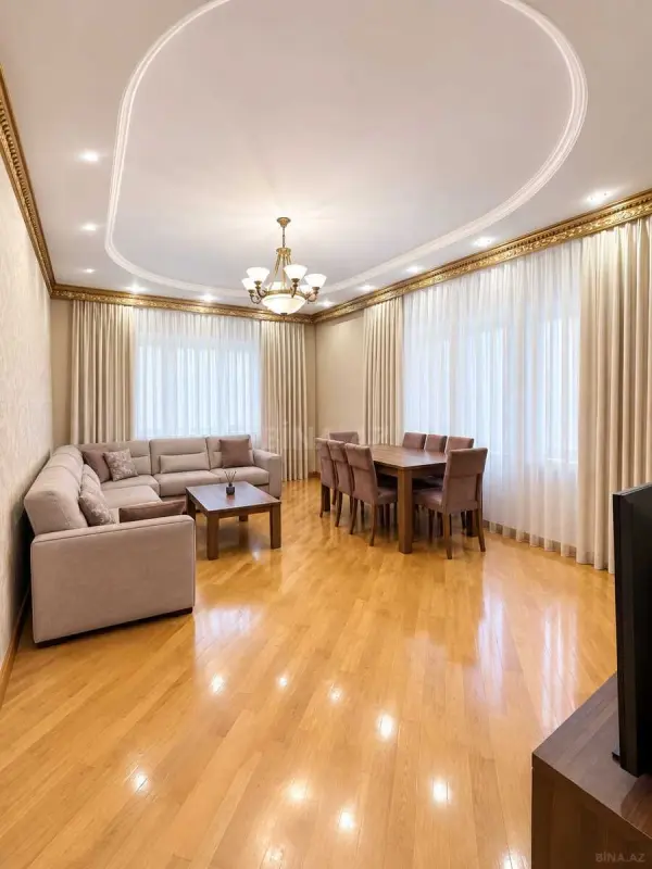 Kirayə verilir 3 otaqlı mənzil 120 m²