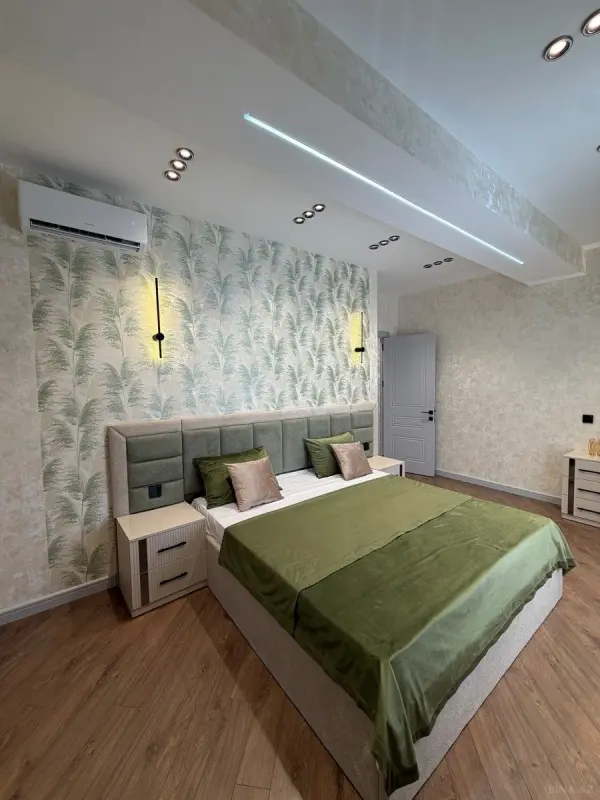 Satılır 3 otaqlı mənzil 105 m²