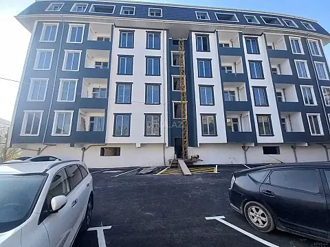 Satılır 6 otaqlı mənzil 145 m² — Bakı, Badamdar 6 otaq 145.00 m²