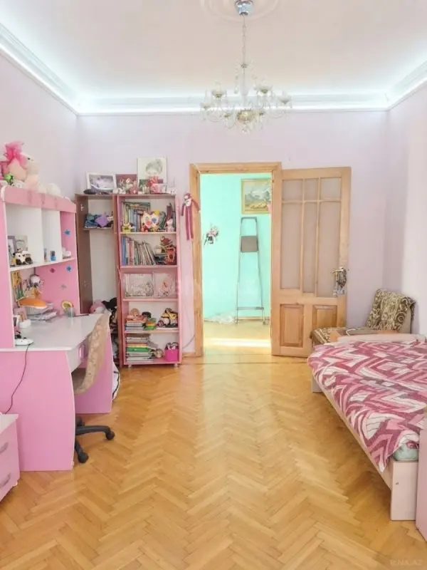 Satılır 3 otaqlı mənzil 86.9 m²