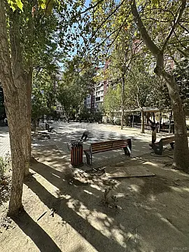 Satılır 1 otaqlı mənzil 40 m² — Bakı, İnşaatçılar 1 otaq 40.00 m²