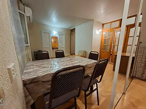 Kirayə verilir 3 otaqlı mənzil 90 m² — Bakı 3 otaq 90.00 m²
