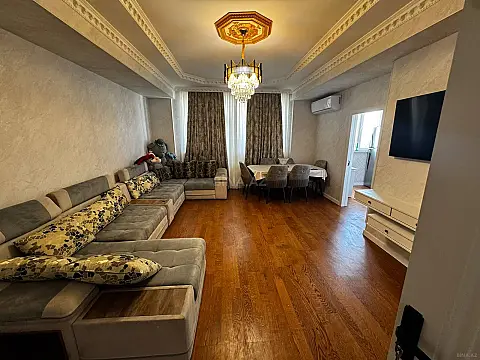 Satılır 3 otaqlı mənzil 83 m² — Bakı, Əhmədli 3 otaq 83.00 m²