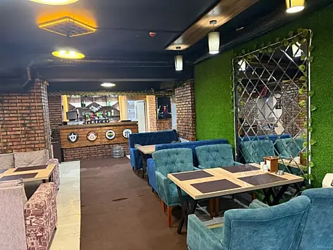 Kirayə verilir obyekt 180 m² — Bakı 180.00 m²