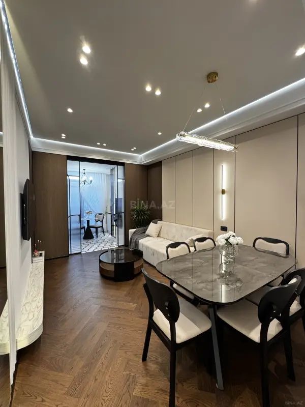 Satılır 2 otaqlı mənzil 63 m²