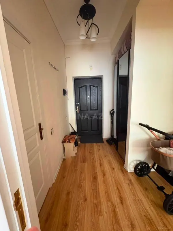 Satılır 2 otaqlı mənzil 58 m²