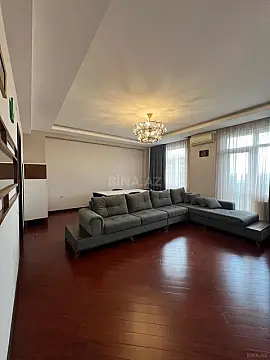 Kirayə verilir 3 otaqlı mənzil 130 m² — Bakı 3 otaq 130.00 m²