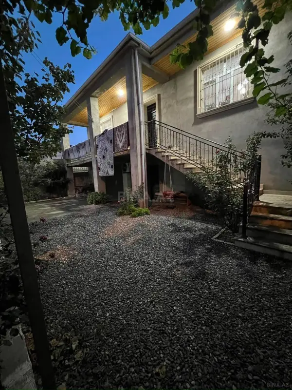 Satılır 4 otaqlı həyət evi 150 m²