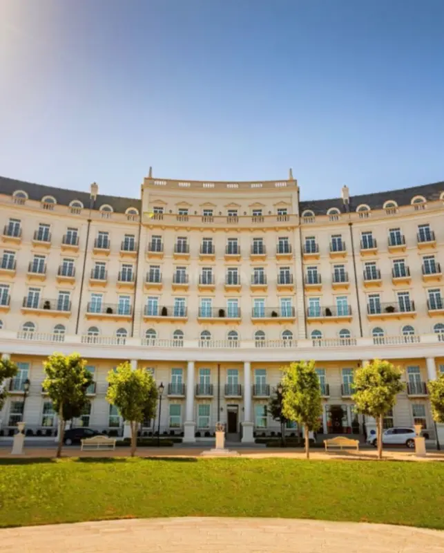 Kirayə verilir 3 otaqlı mənzil 110 m²