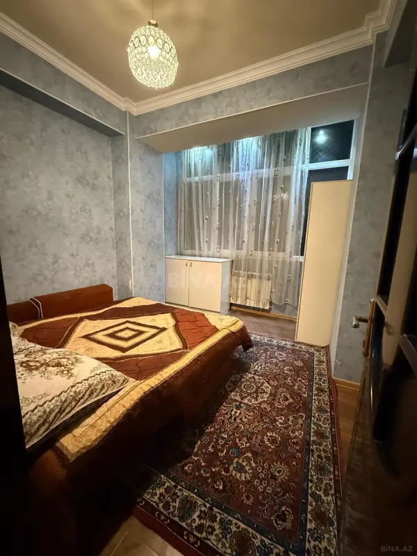 Kirayə verilir 2 otaqlı mənzil 42 m²