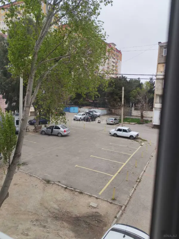 Satılır 1 otaqlı mənzil 41.5 m²