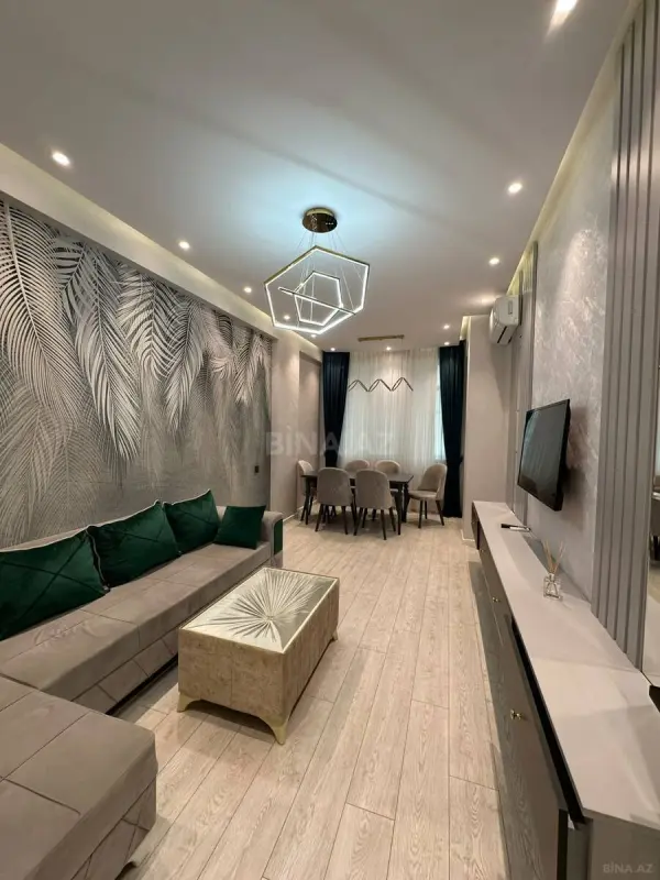 Kirayə verilir 2 otaqlı mənzil 85 m²