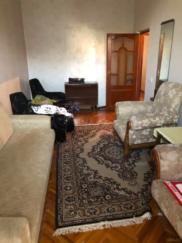 Satılır 3 otaqlı mənzil 90 m²