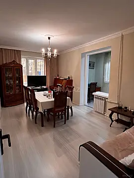 Satılır 3 otaqlı mənzil 70 m² — Bakı, Memar Əcəmi yanı 3 otaq 70.00 m²