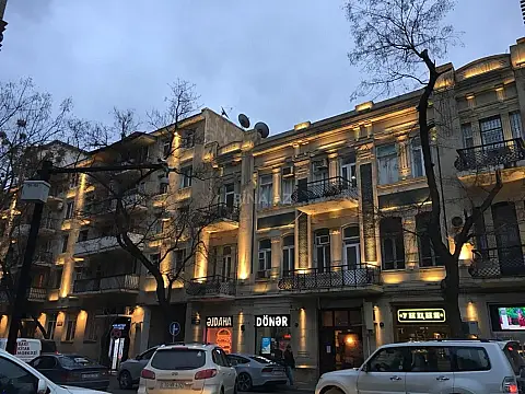 Kirayə verilir 2 otaqlı mənzil 60 m² — Bakı, Sahil qəs. 2 otaq 60.00 m²