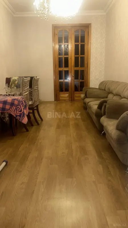 Kirayə verilir 3 otaqlı mənzil 50 m²