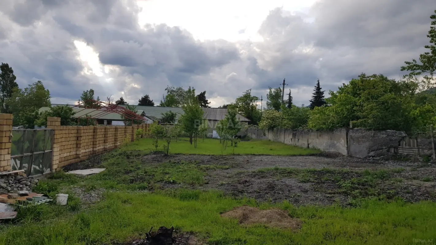 Satılır torpaq sahəsi 10 m²