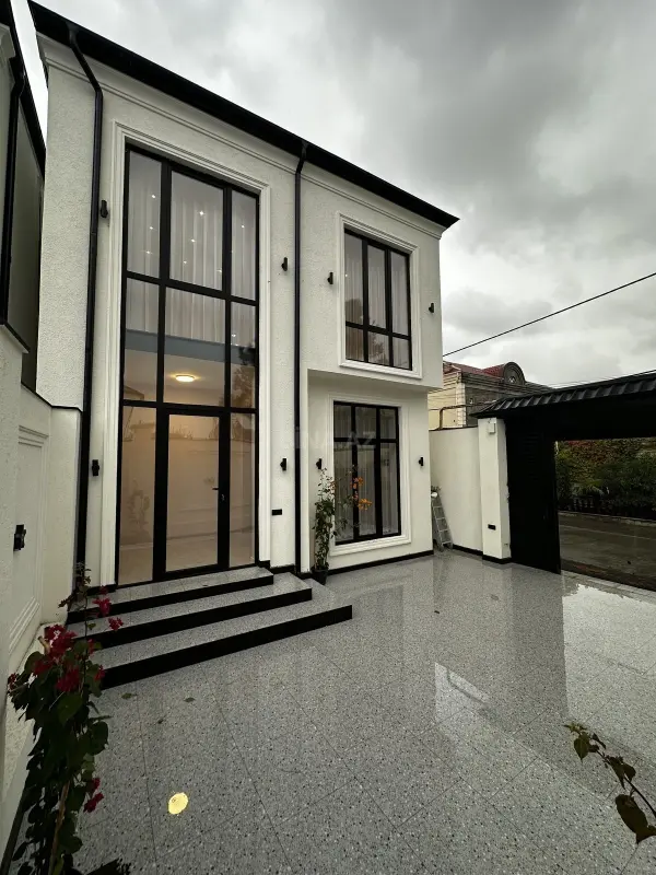Satılır 4 otaqlı həyət evi 140 m²