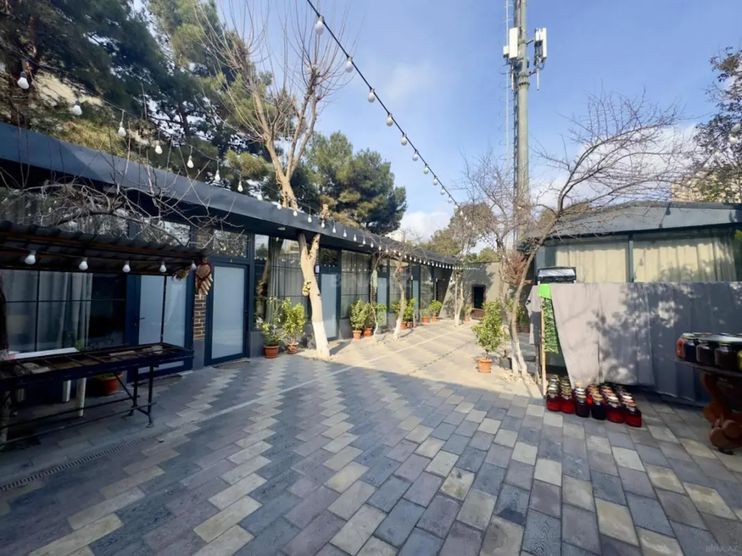Satılır obyekt 397 m²
