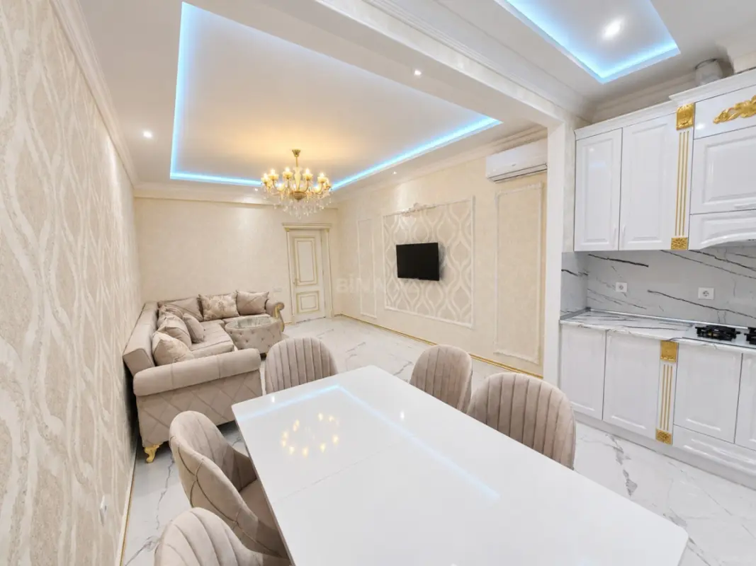Kirayə verilir 3 otaqlı mənzil 110 m²