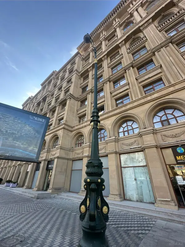 Satılır 2 otaqlı mənzil 90 m²