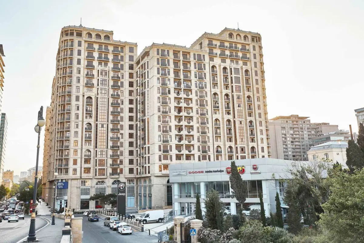 Kirayə verilir 3 otaqlı mənzil 162 m²