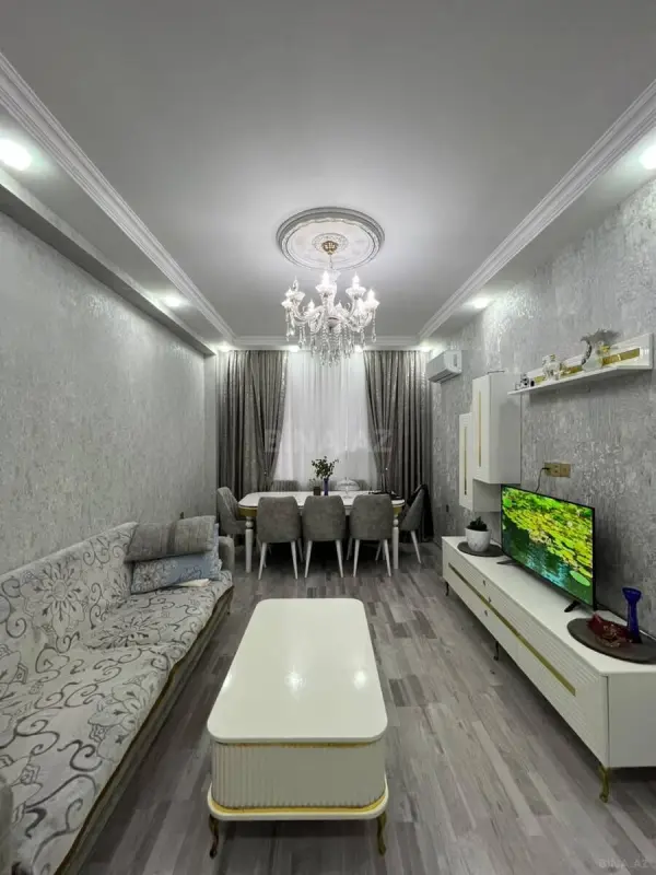 Satılır 2 otaqlı mənzil 74 m²